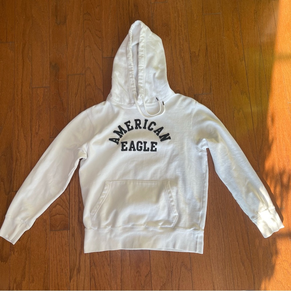 American Eagle Cream Pullover Hoodie Black Logo Men’s Size Small